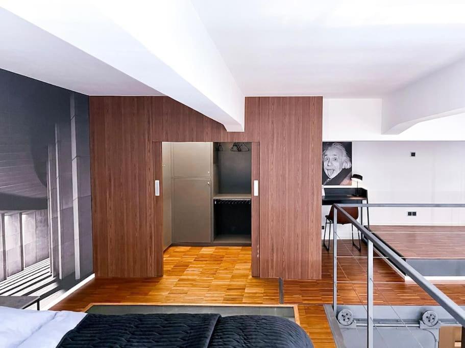 Апартаменты The Factory Loft Прага Экстерьер фото